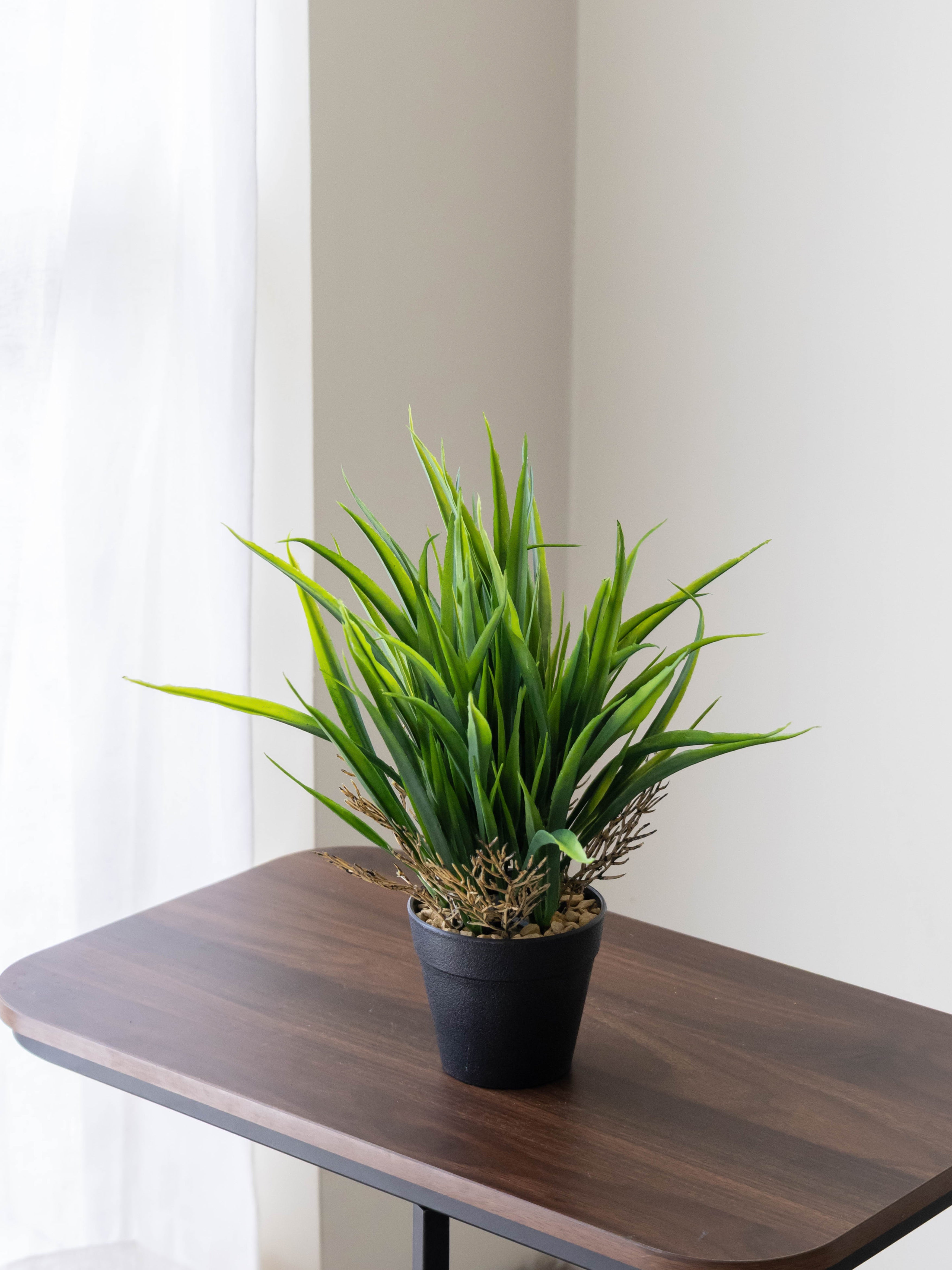 Artificial Meadow Grass Desk Planter