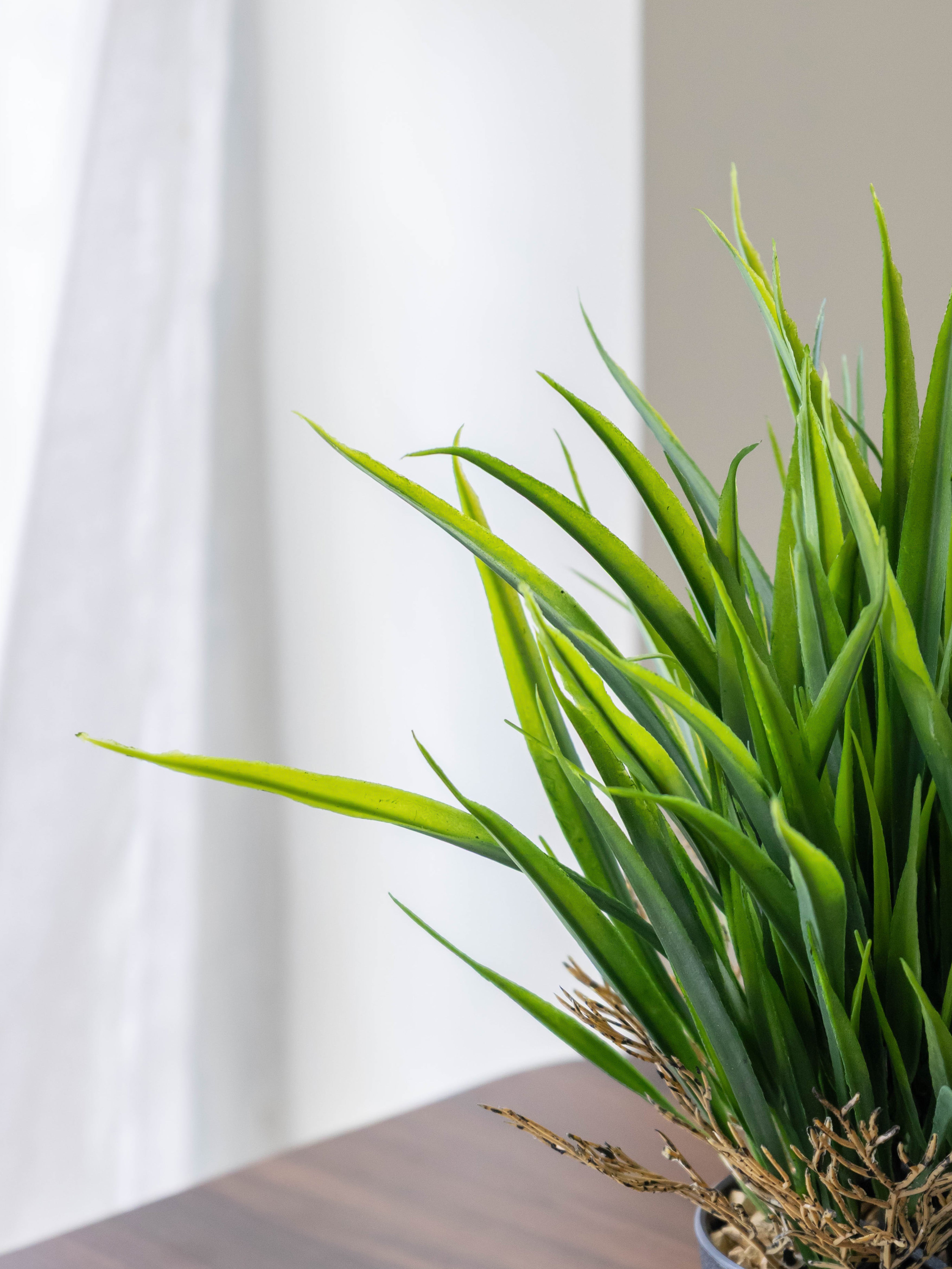 Artificial Meadow Grass Desk Planter