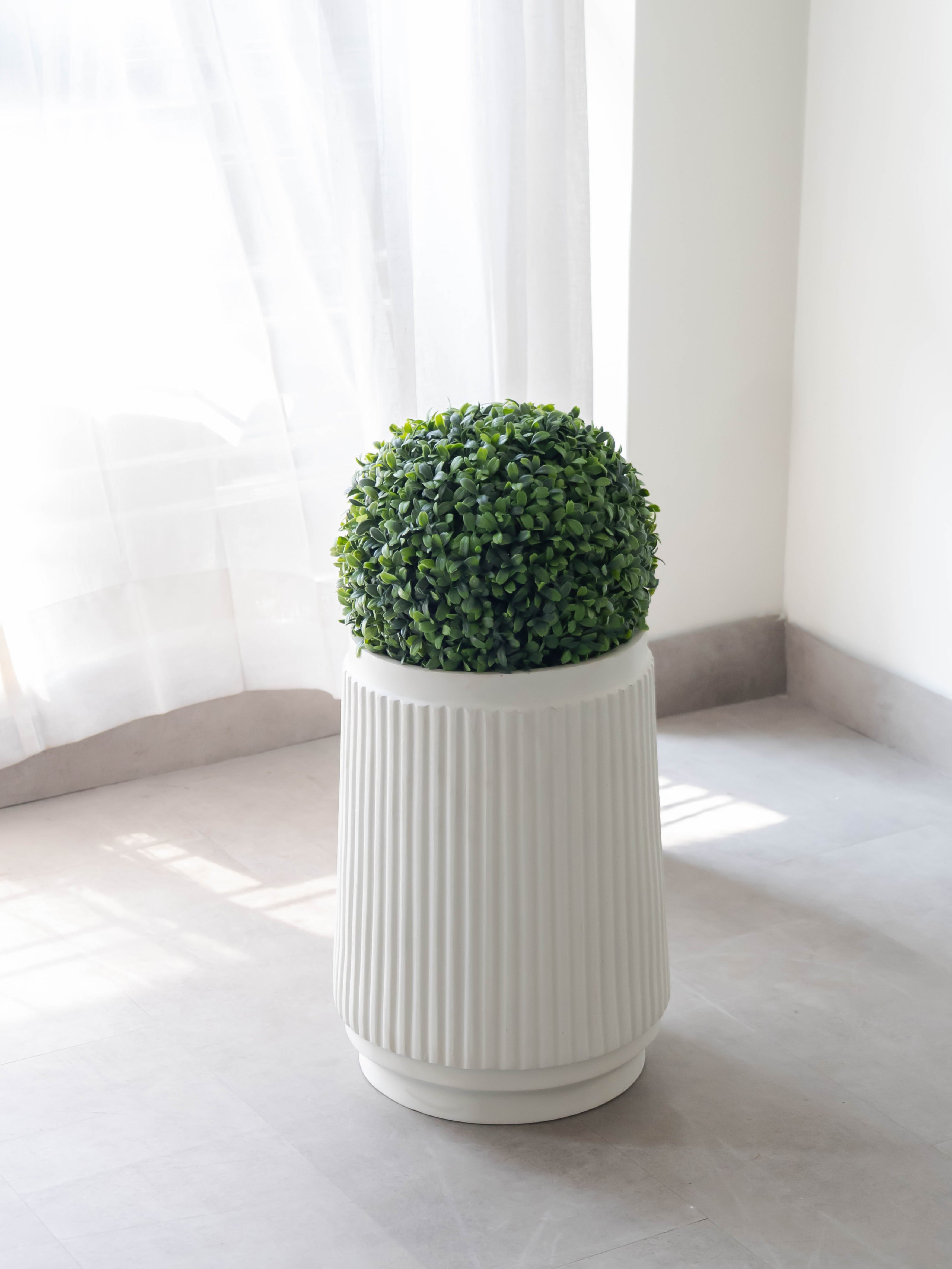 Artificial Green Topiary Ball 28cm