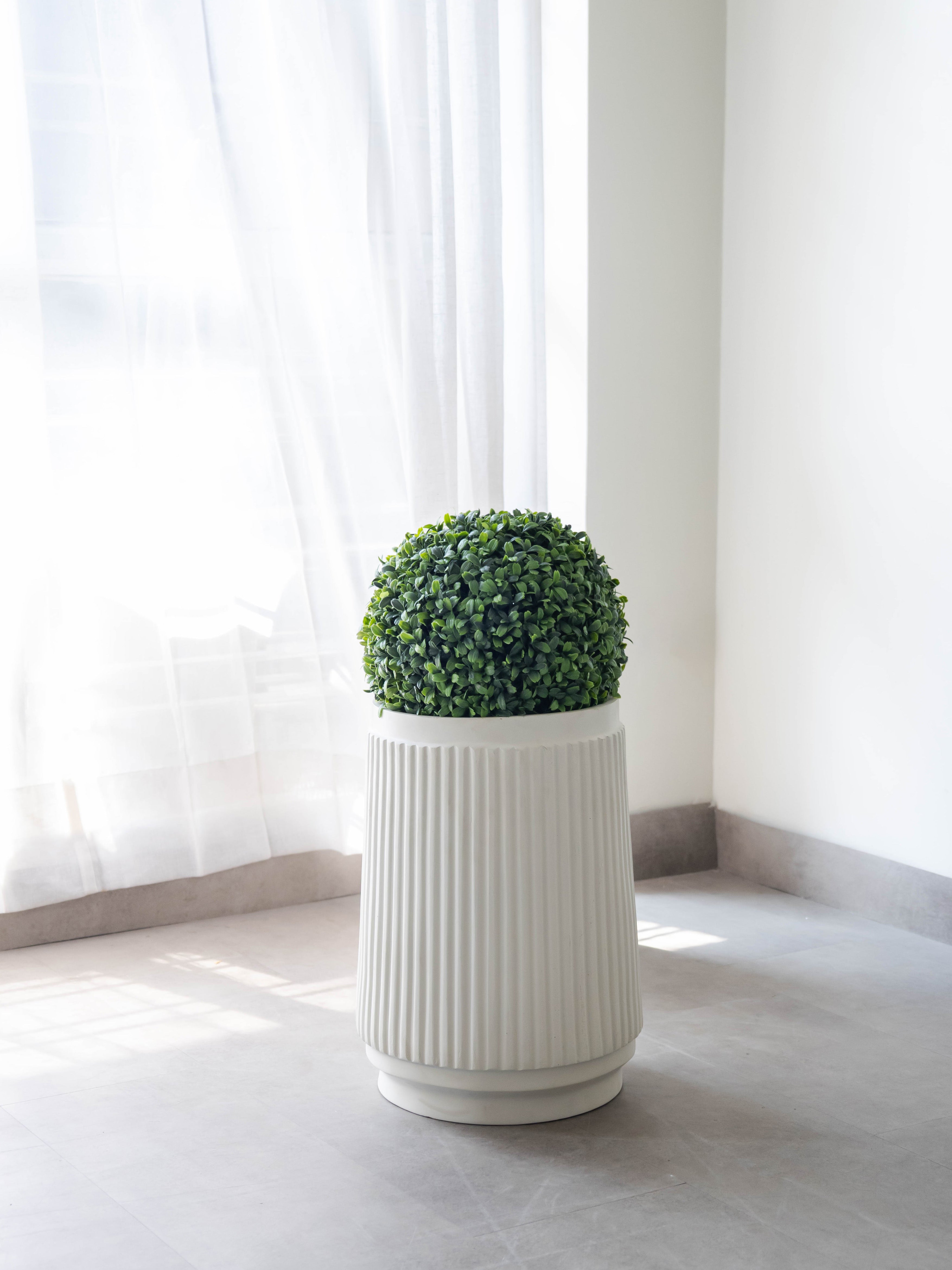 Artificial Green Topiary Ball 28cm