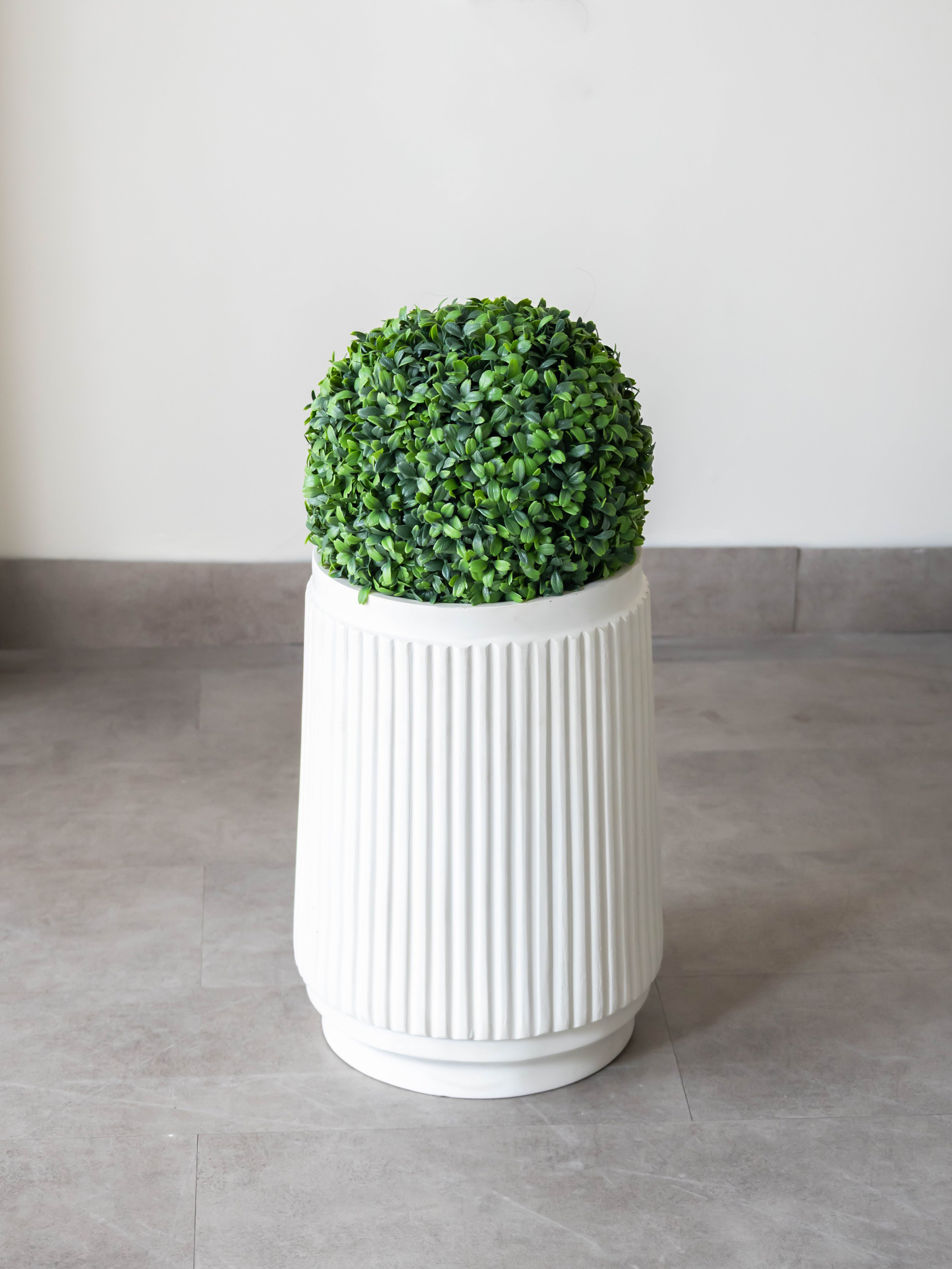 Artificial Green Topiary Ball 28cm