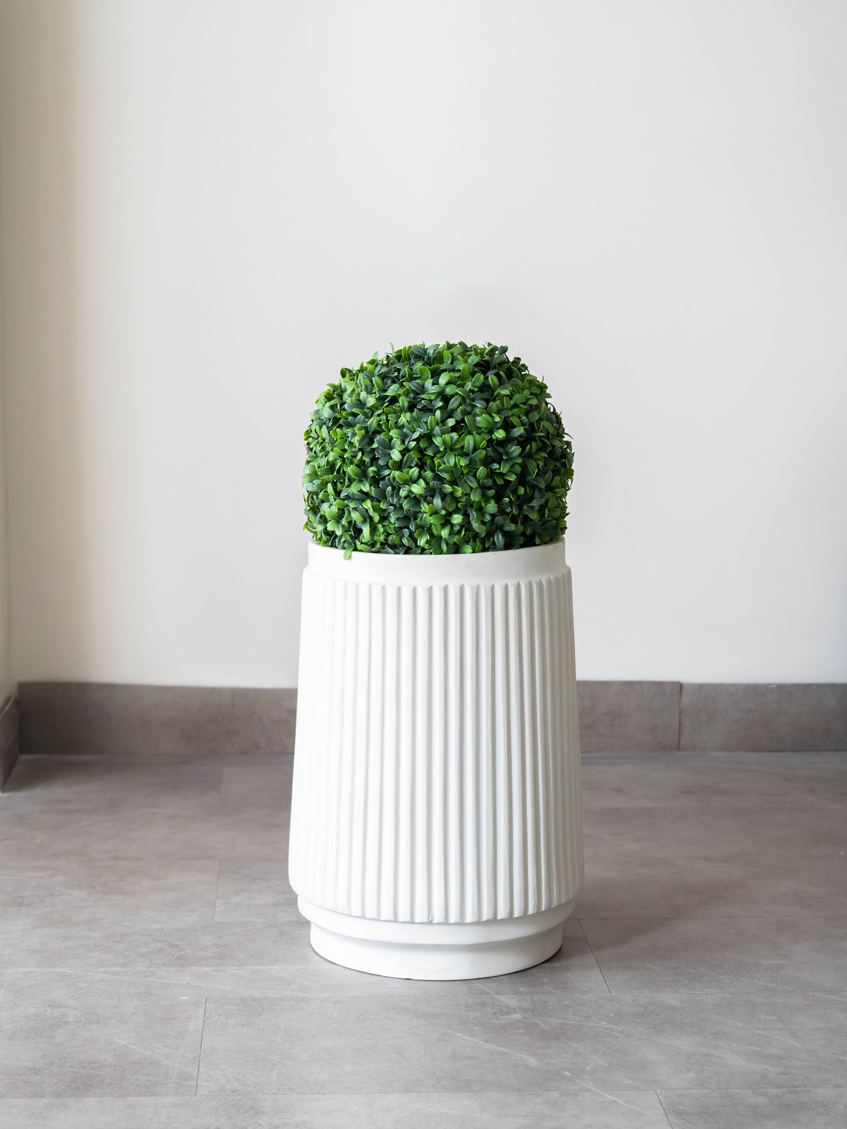 Artificial Green Topiary Ball 28cm
