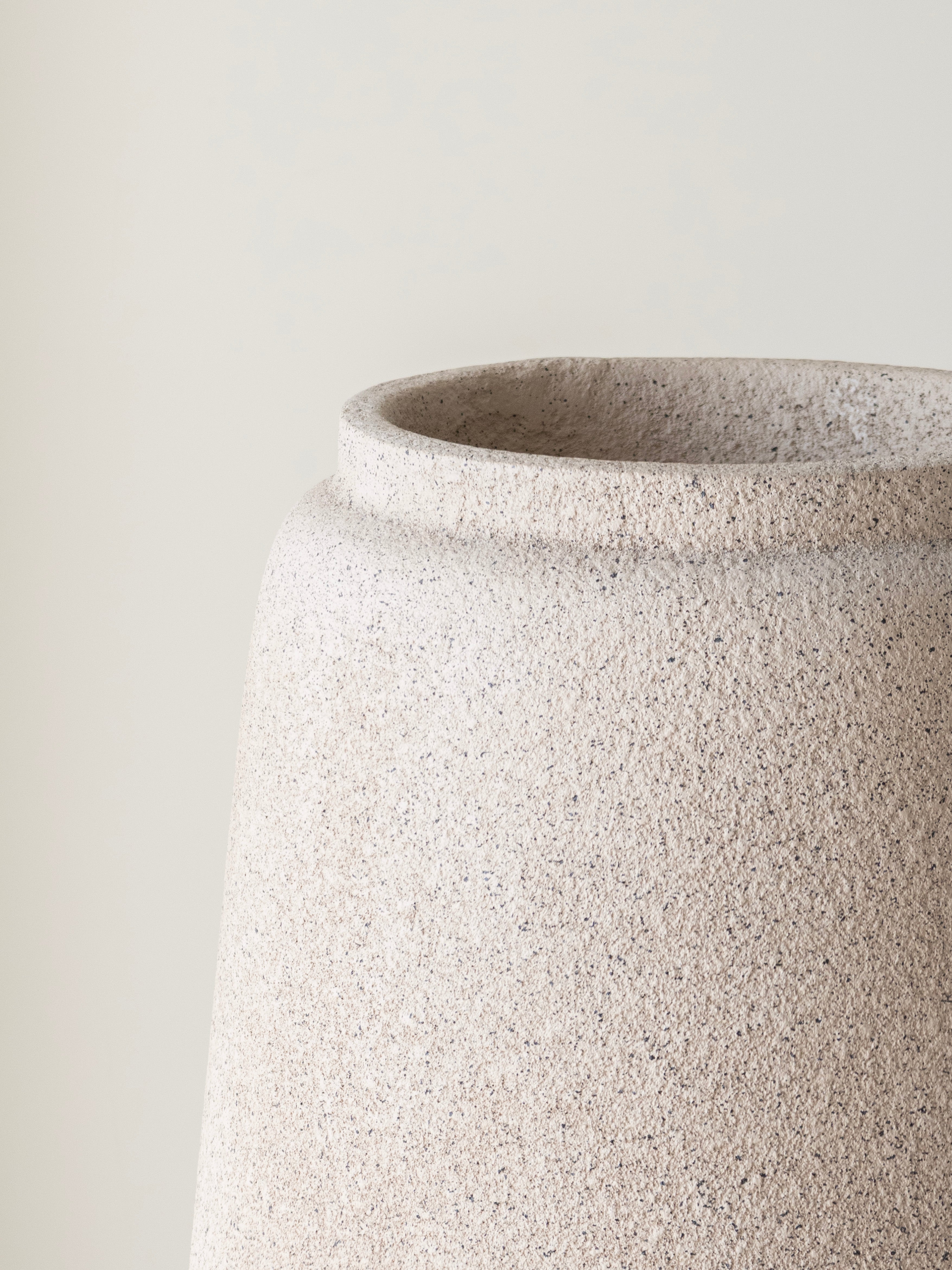 Capsule Rustique Planters
