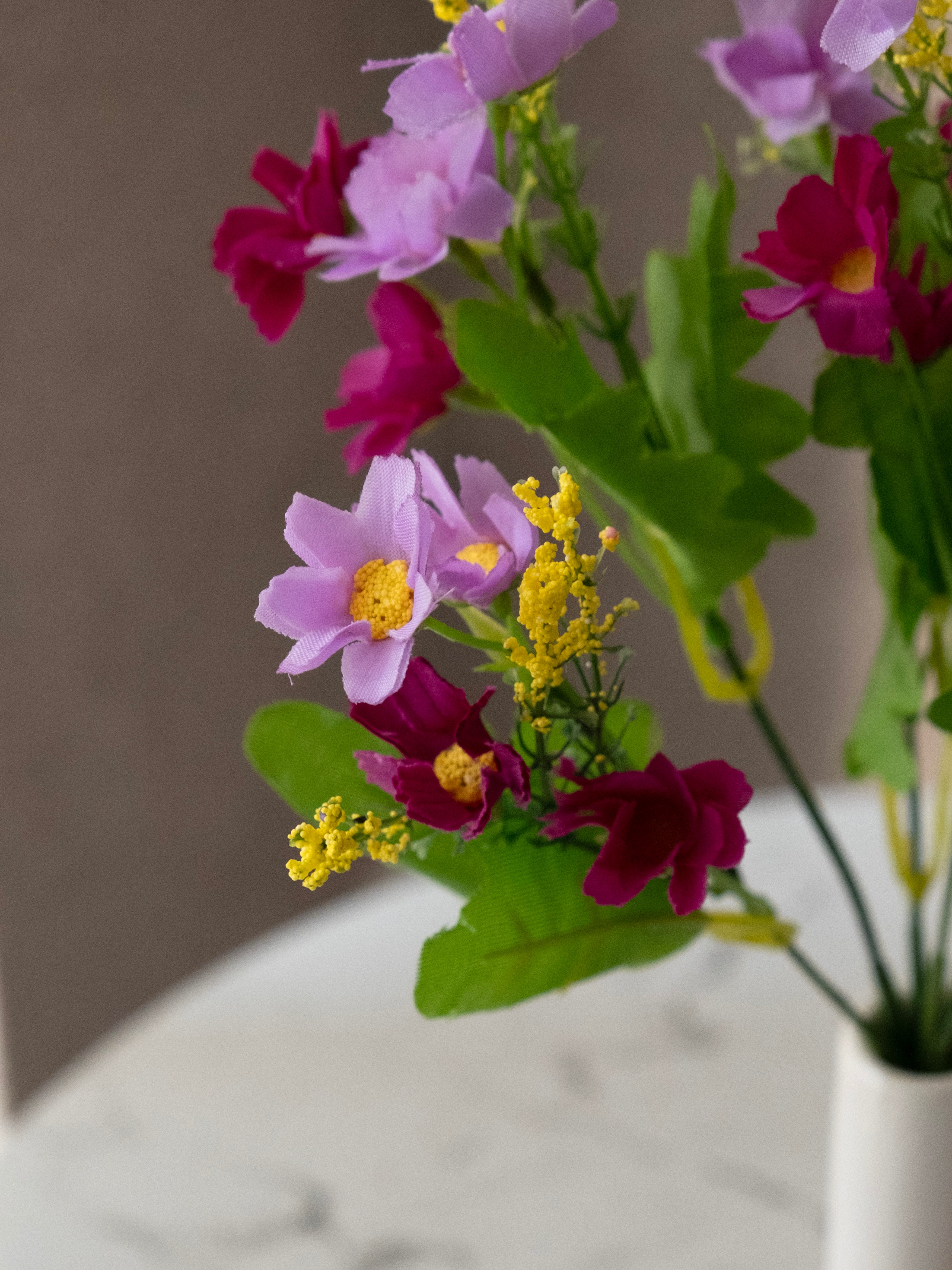 Artificial Daisy Flower Bunches (Set of 3)