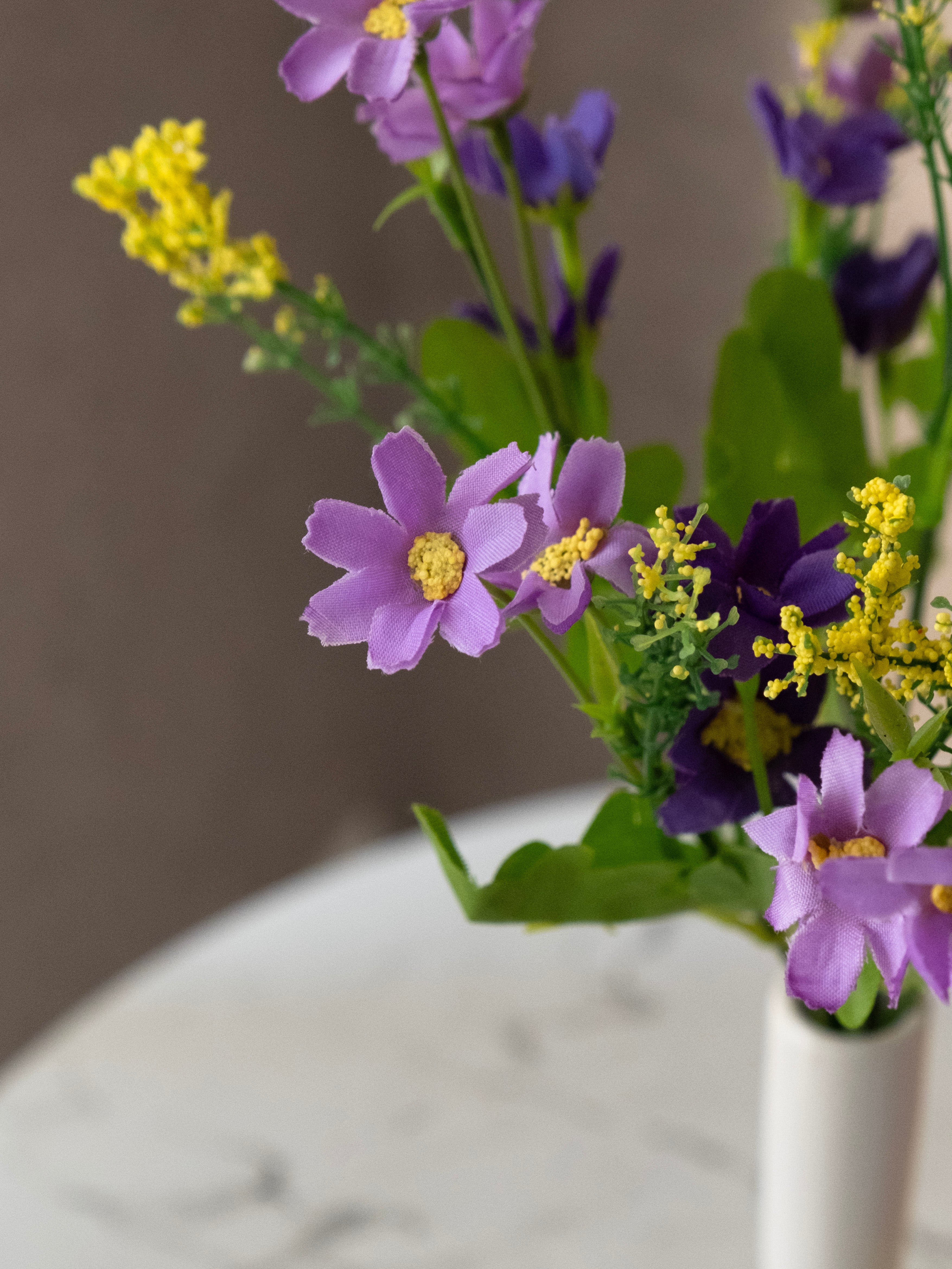 Artificial Daisy Flower Bunches (Set of 3)