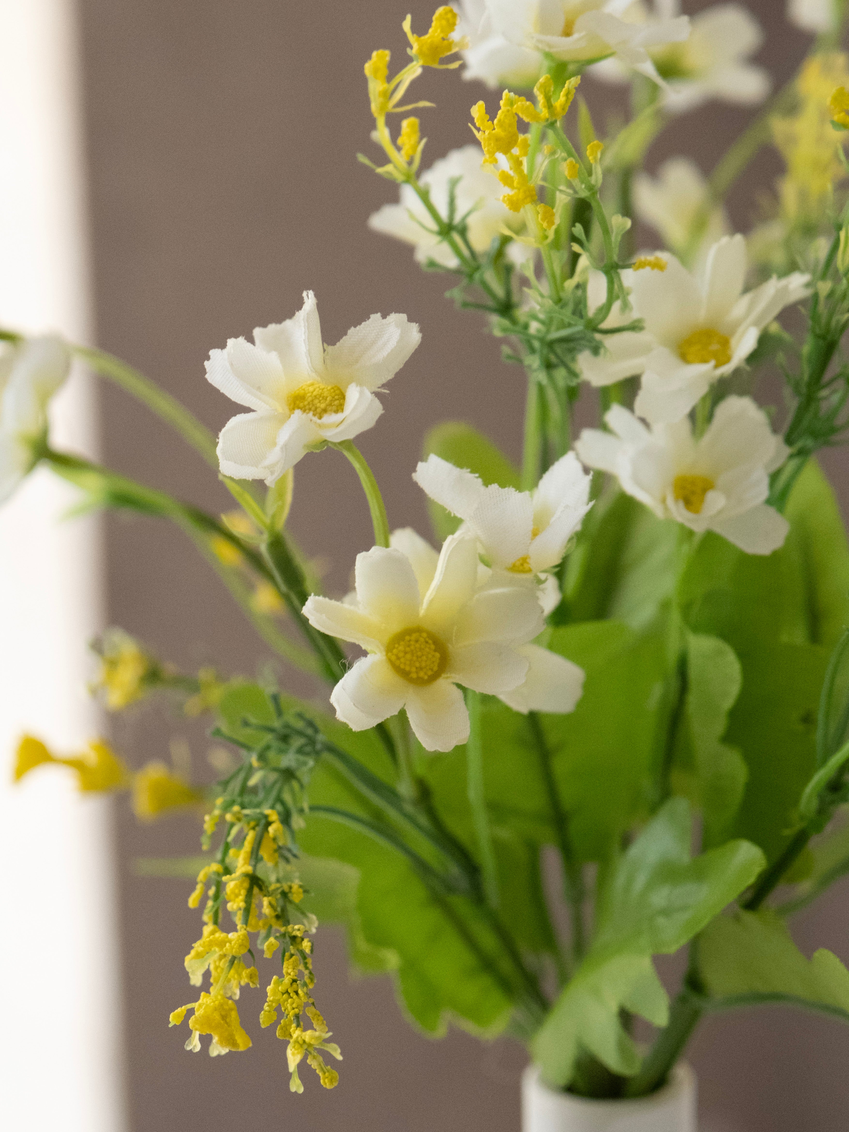 Artificial Daisy Flower Bunches (Set of 3)