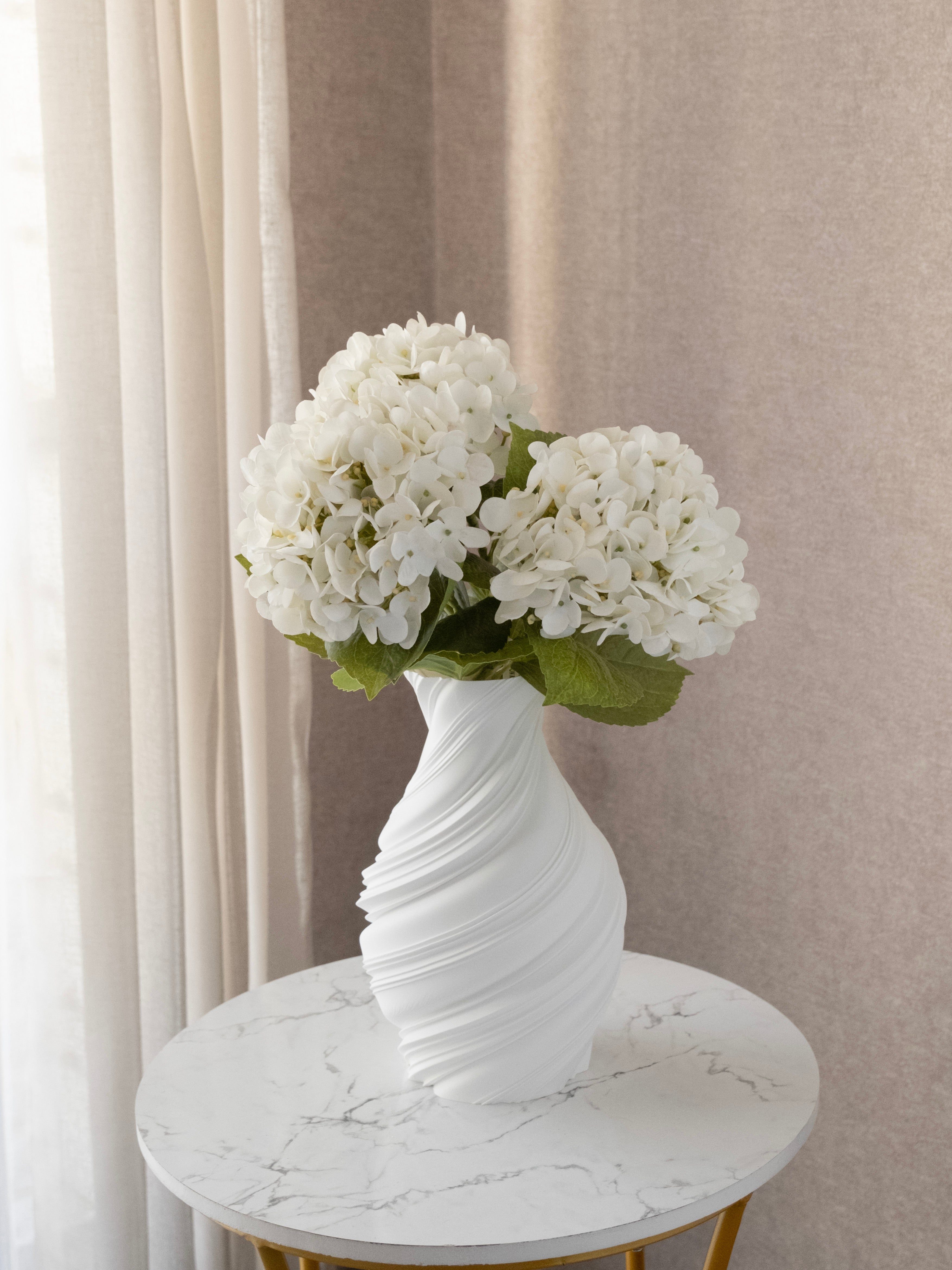 Artificial White PU Hydrangea Flower Stem
