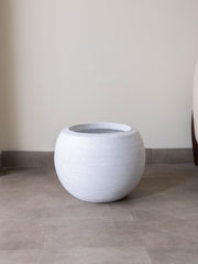 Elia White Polymer Pot