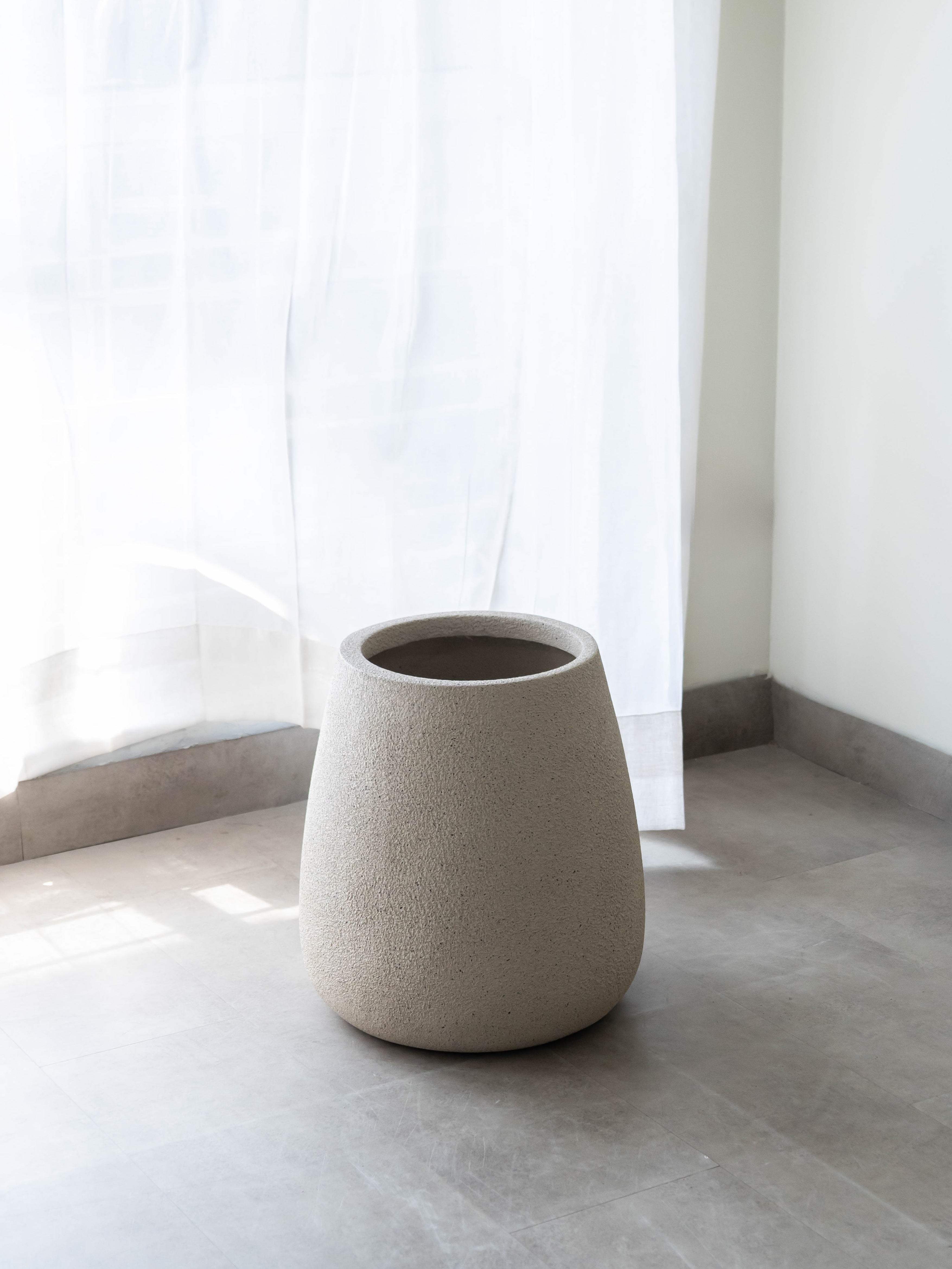 Luma Taper Planter – Beige