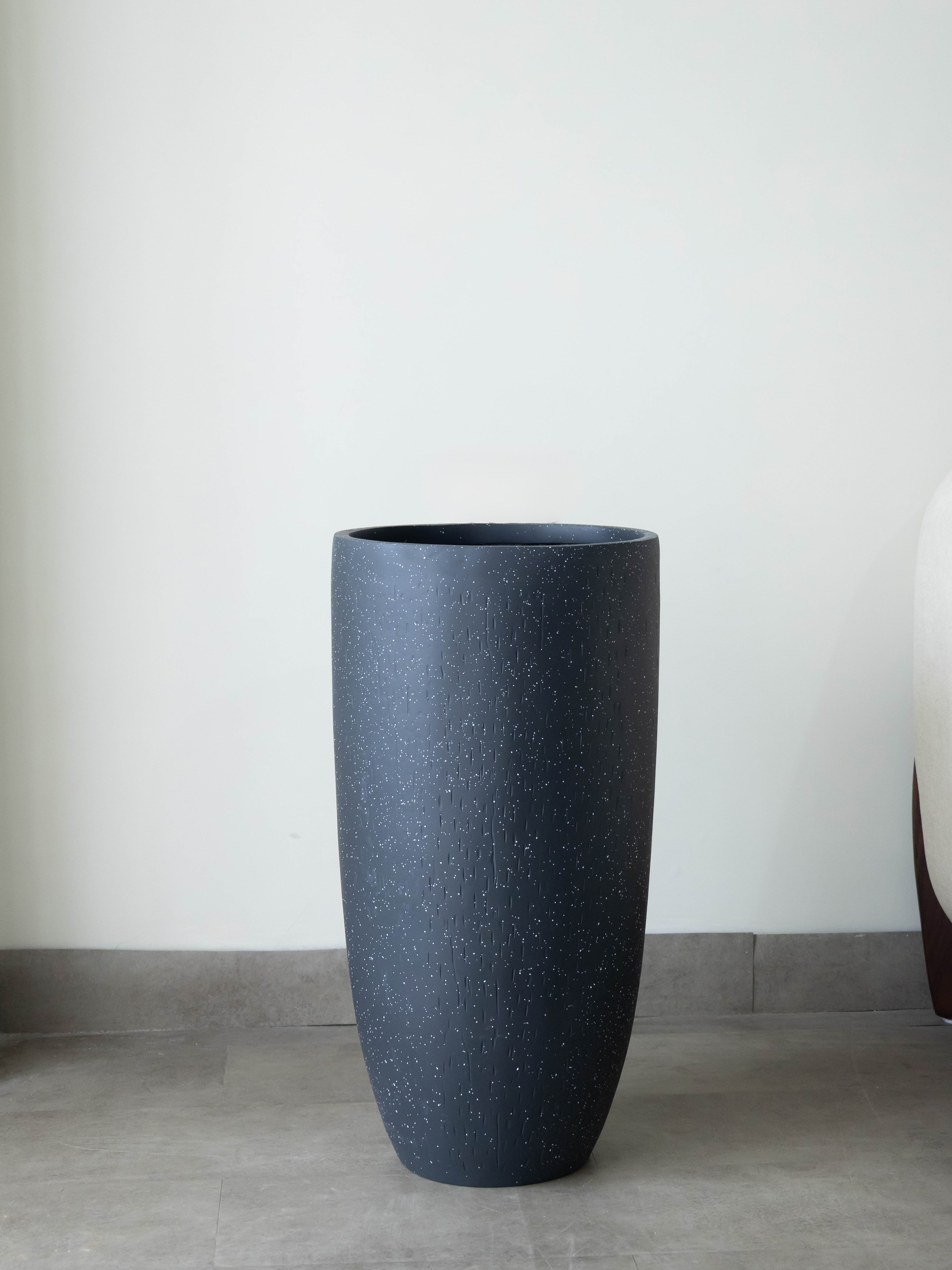 Soren Fiber Planter – Black