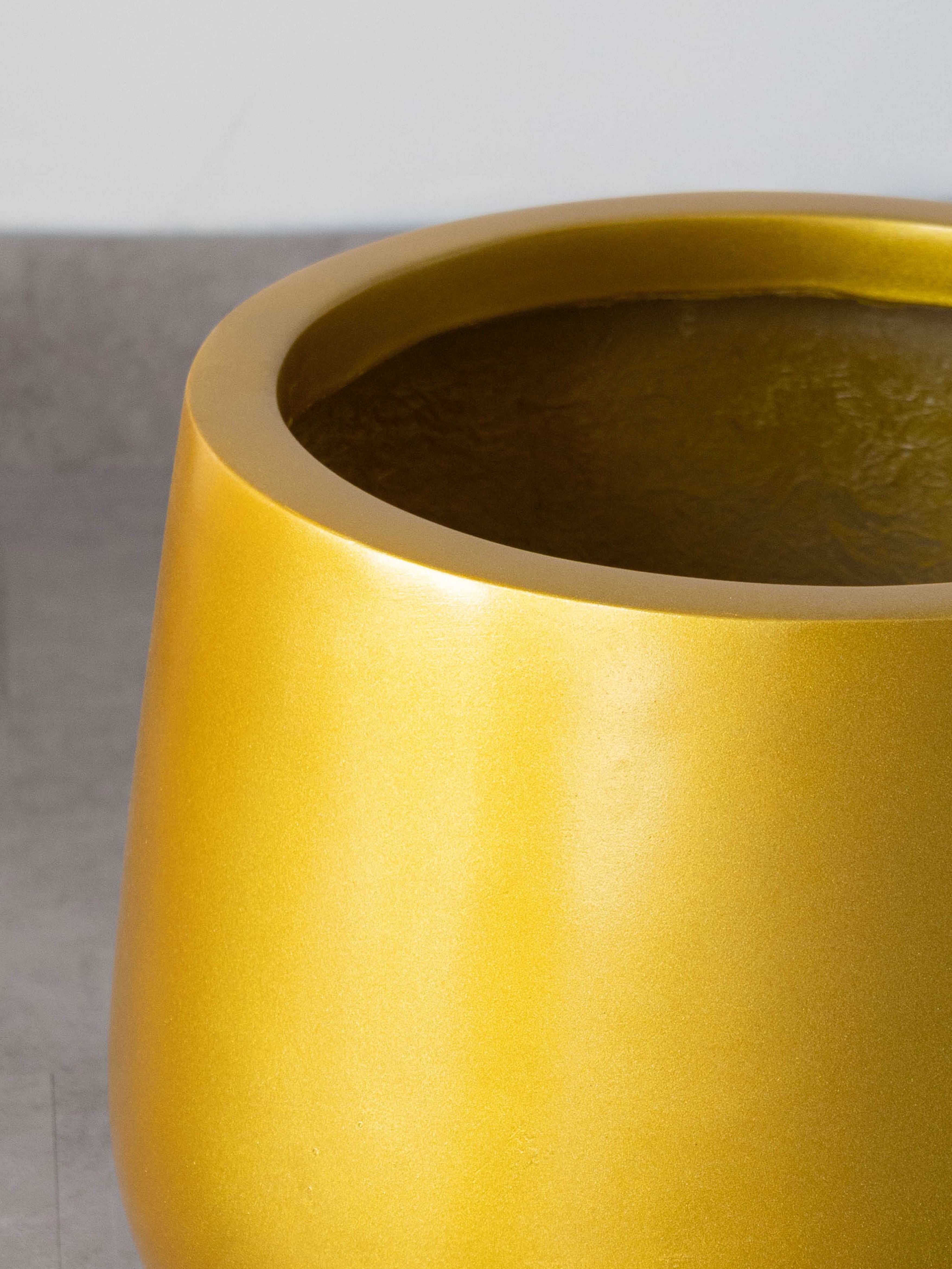 Ardent Copper Gold Planter