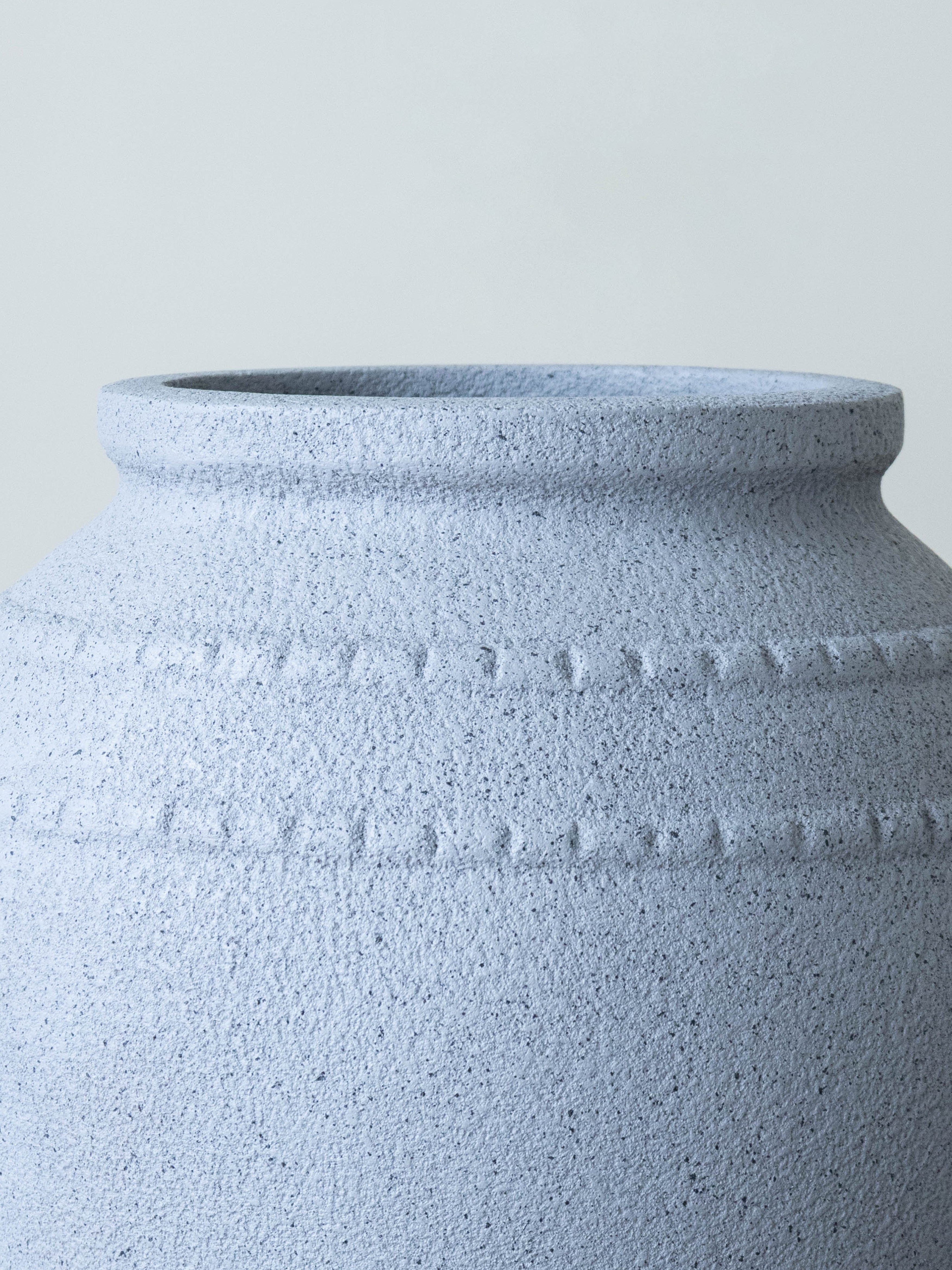 Antiquity Rustique Planter