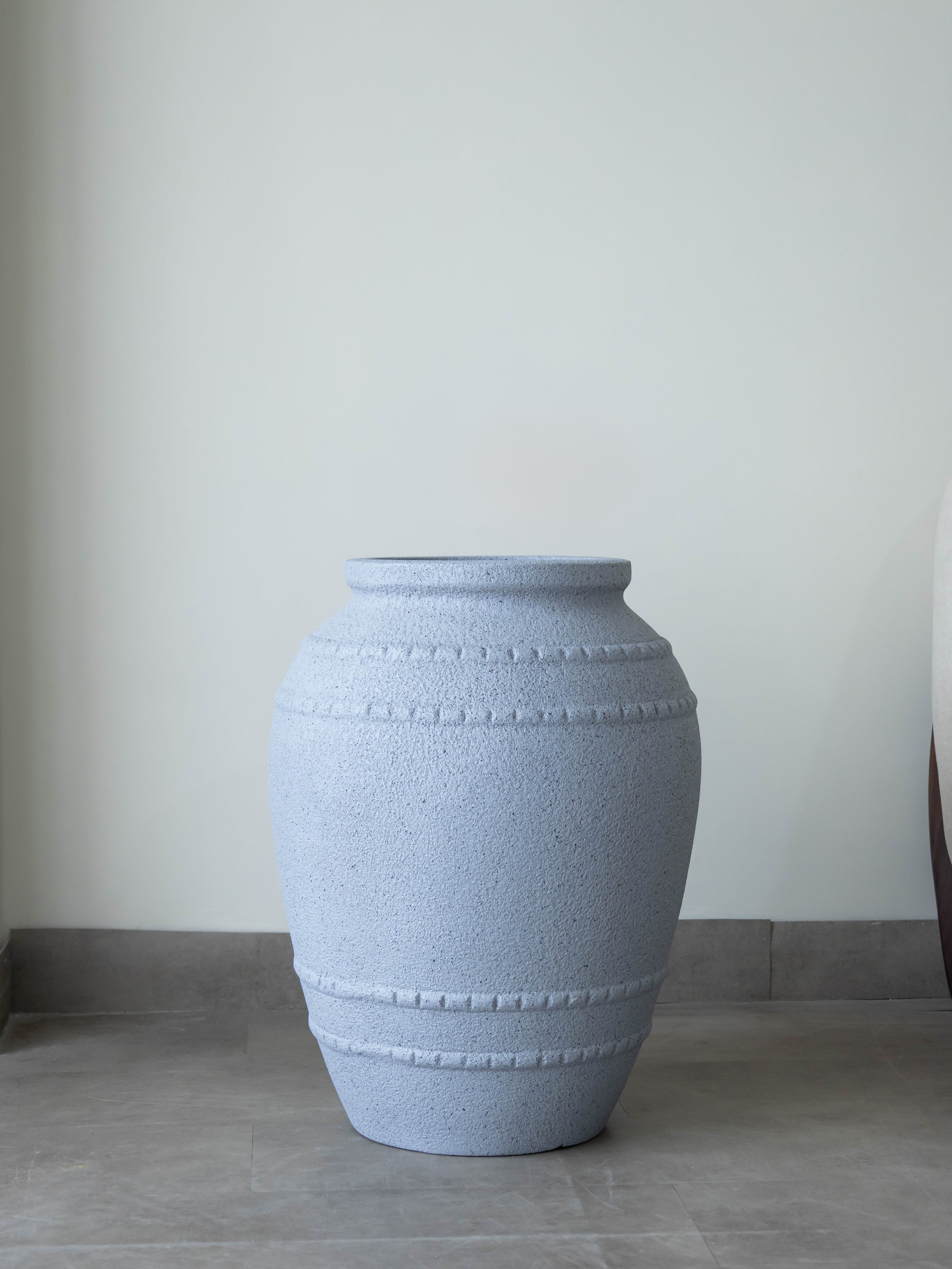 Antiquity Rustique Planter