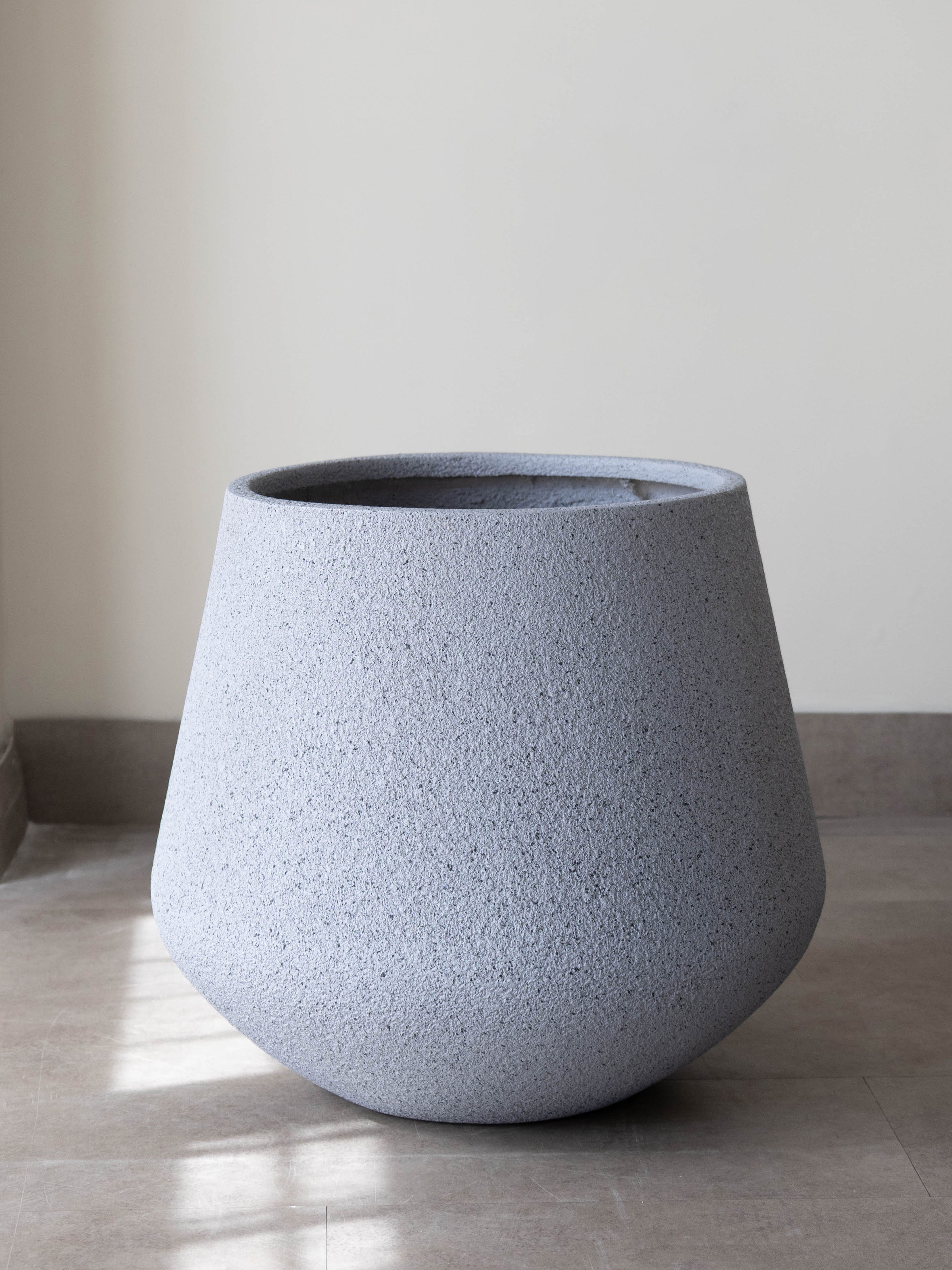 Elara Textured Planter