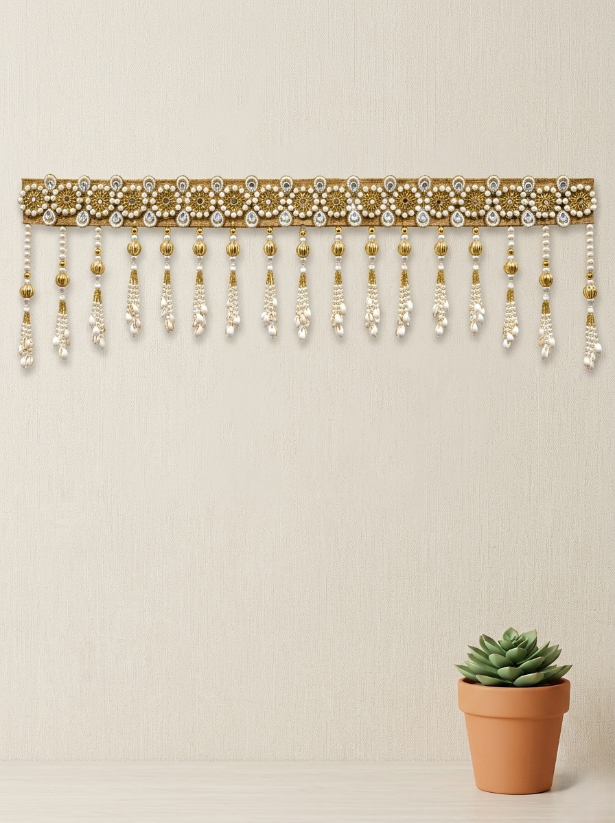 Royal Pearl Tassel Toran