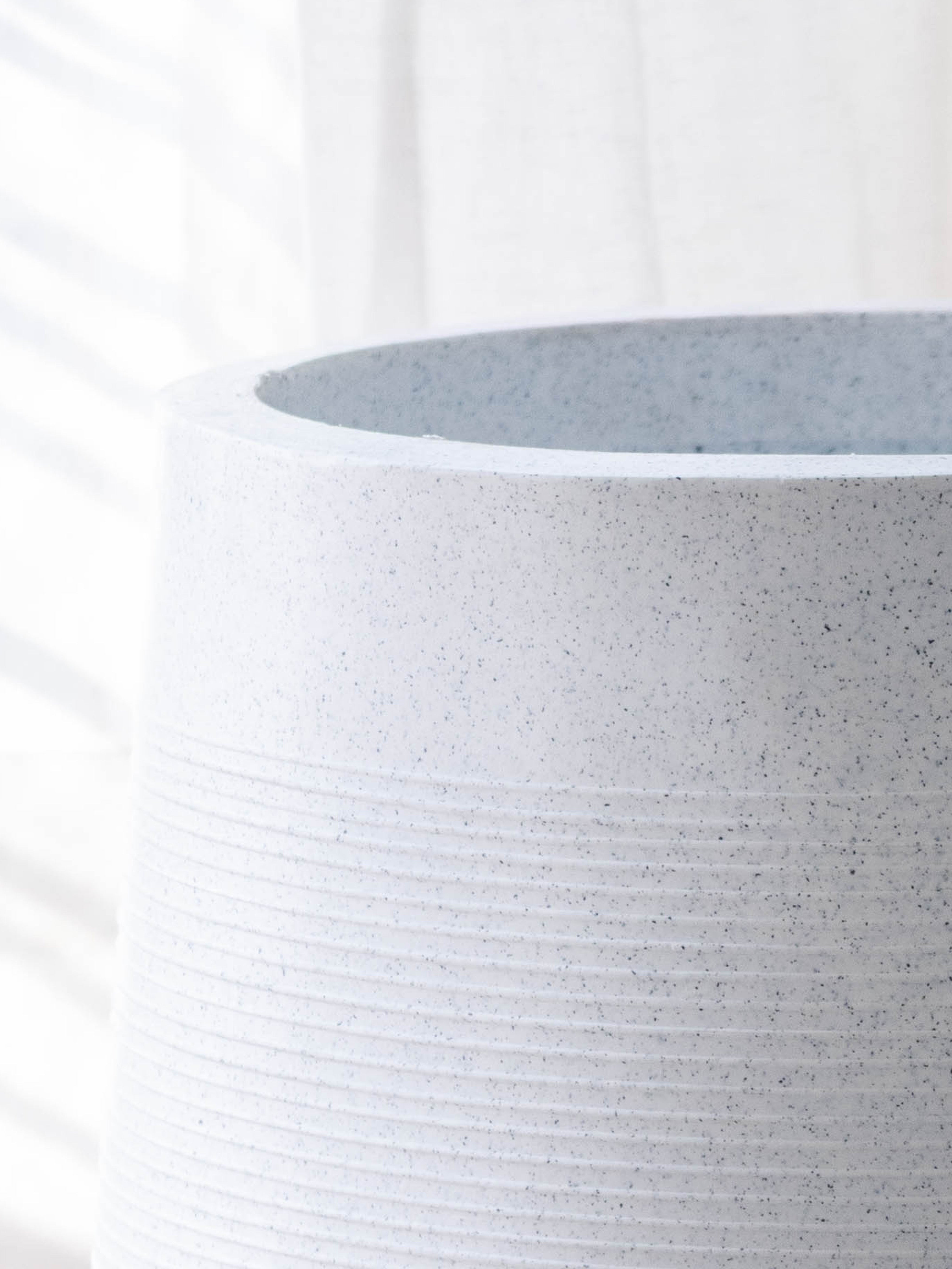 Sierra Polymer Pot 15 Inch