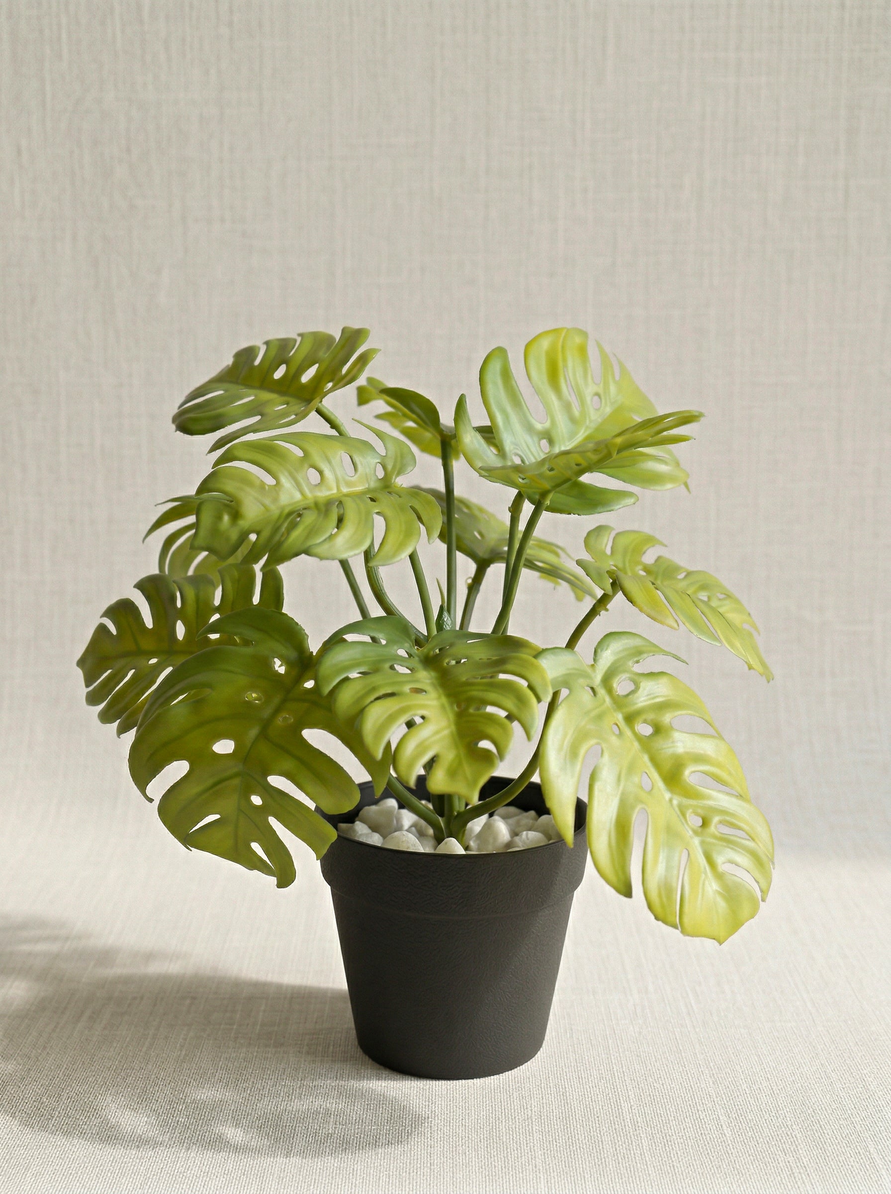 Artificial Swiss Leaf Table Top
