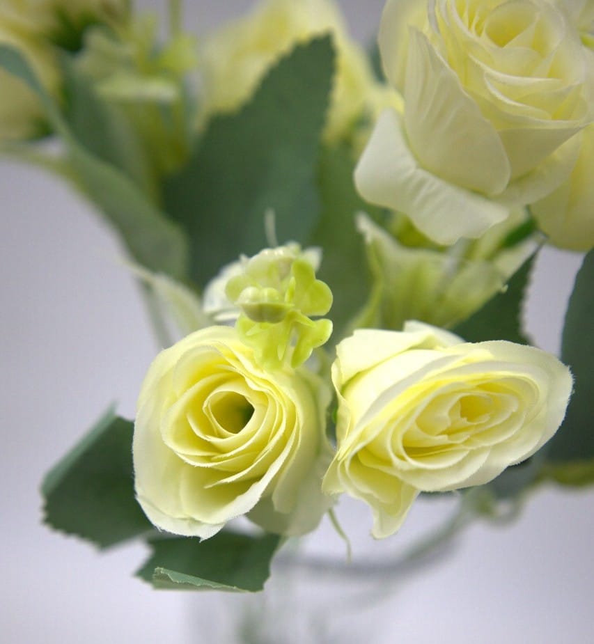 Artificial Queen Rose Flower Bunches 30cm
