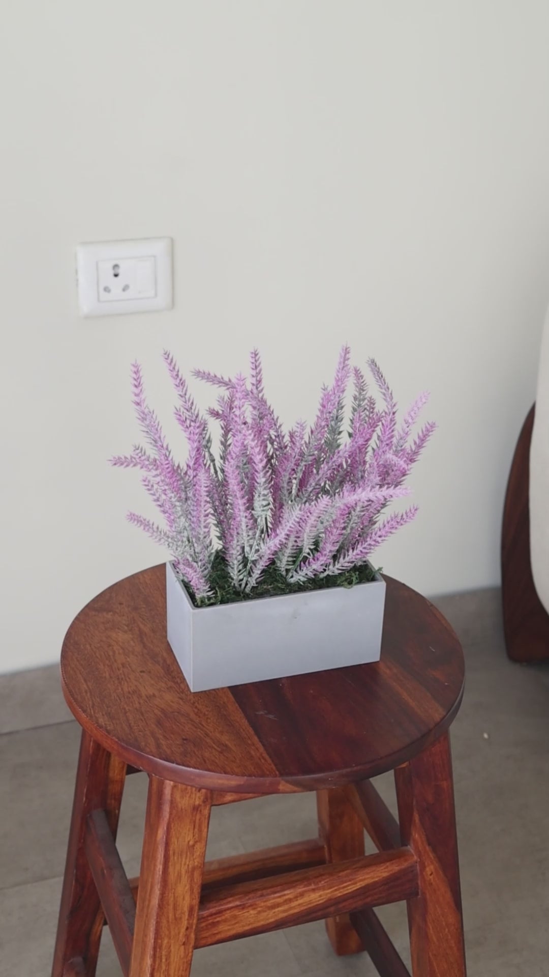 Load video: Artificial Lavender Spike Tabletop 25cm