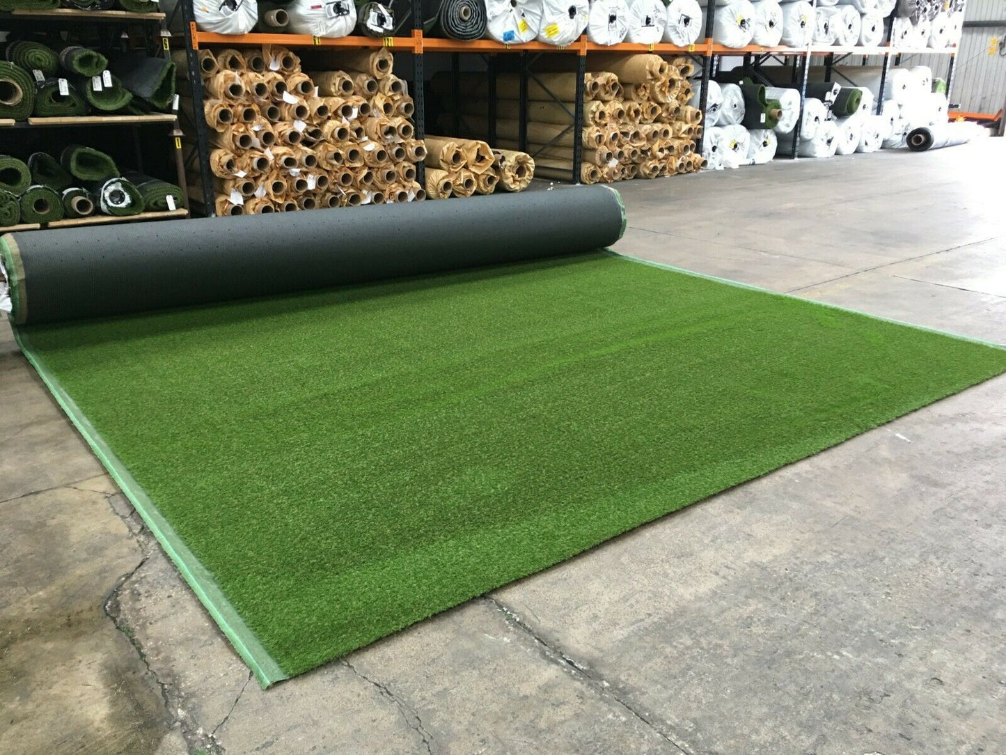 Artificial Grass Roll (2mtr X 25mtr , 538sqft)